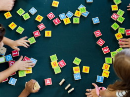 🚀 Oyunla İngilizceye Yolculuk: Çocuklar İçin Erken Yaşta İngilizce Eğitiminde Wimbledon Gaziantep Farkı